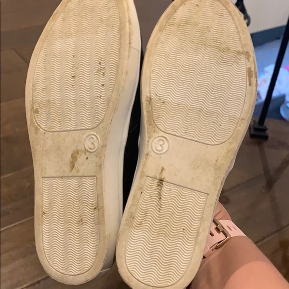 Cat and Jack tufted faux slip ons - Picture 6 of 7